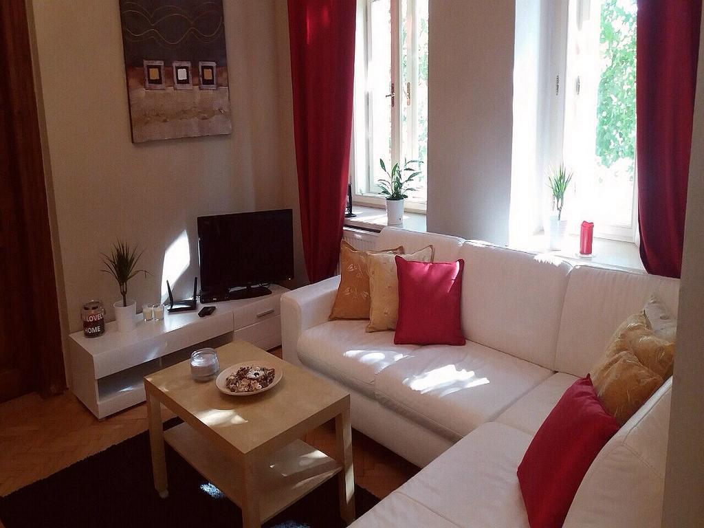 Apartment Family Flat 120M2, Praha 2 Vinohrady
